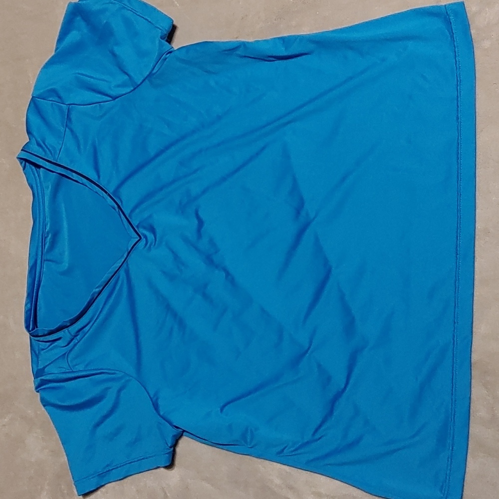 2x T-shirt